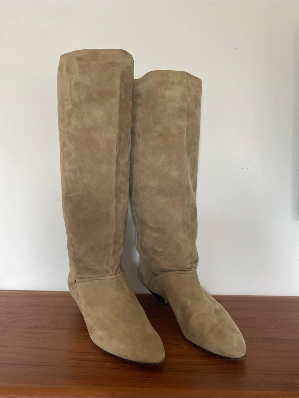 Vintage Walter Steiger Suede Knee-High Boots in taupe/light br size 40 9-9.5